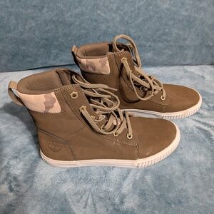 🌿👢Timberland Women’s Skyla Bay 2.0 Mid Lace-Up Boots👢🌿